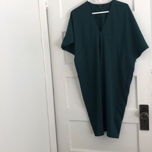 Aritzia Babaton green caftan dress size XS